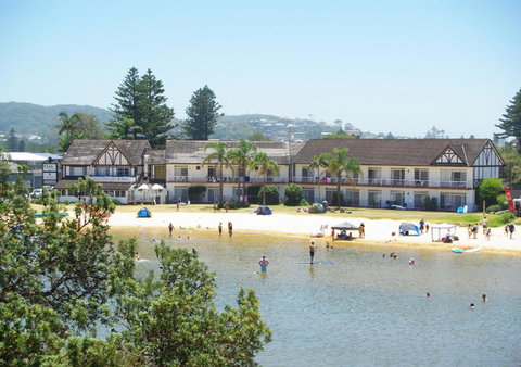 The Clan Terrigal - VIC Tourism 0