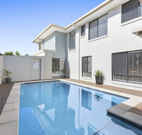 The Doggy Beach House At Salt - VIC Tourism