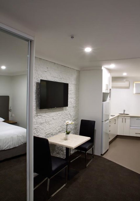 The Duck Inn Apartments - VIC Tourism 3