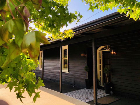 The Dudley Boutique Hotel - VIC Tourism 1