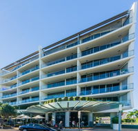 The Dunes Cotton Tree - VIC Tourism