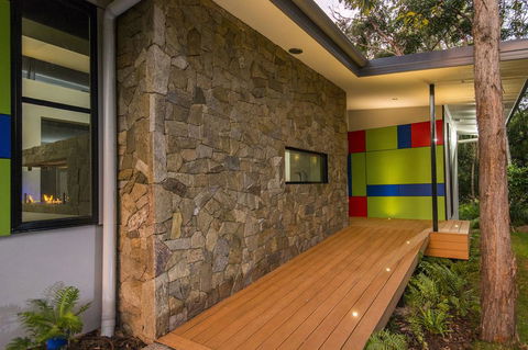 The Feathered Nest - Luxury Wildlife Retreat - VIC Tourism 3