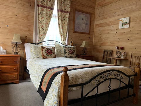 The Goat And Goose Bed & Breakfast - VIC Tourism 3