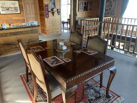 The Goat And Goose Bed & Breakfast - VIC Tourism 1
