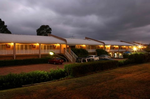 The Hermitage Motel - Campbelltown - VIC Tourism 2