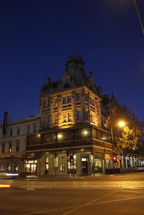 The Hotel Shamrock - VIC Tourism 3