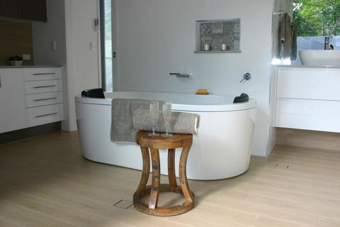 The Luxury Eco Rainforest Retreat - VIC Tourism 2