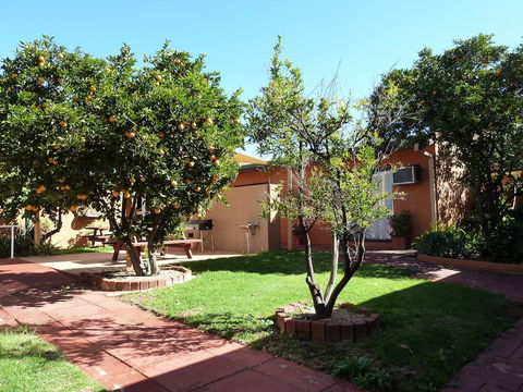 The Miners Rest Motel - VIC Tourism 0