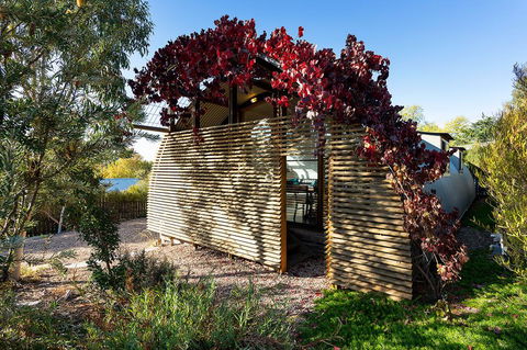 The Nissen - VIC Tourism 1