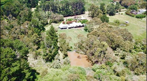 The Orchard Luxury Accommodation - VIC Tourism 0