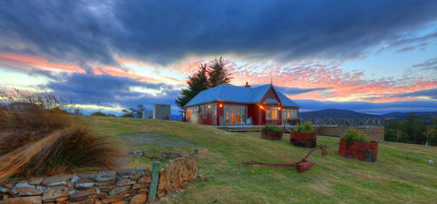 The Peninsula Experience - VIC Tourism 2