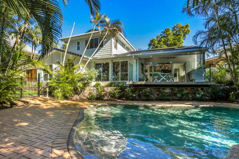 The Perfect Pet Friendly Escape, Sunshine Beach - VIC Tourism 0