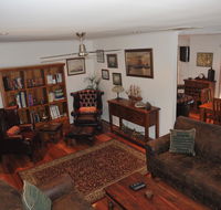 The Pommy Tree - VIC Tourism