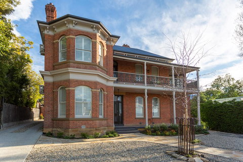 The Rivulet - VIC Tourism 0