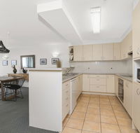 The Rocks Resort Unit 8G - VIC Tourism