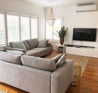 The Seaside Beachhouse Mollymook - VIC Tourism