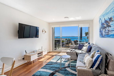 The Shoal Apartments, Unit 504/4-8 Bullecourt Street - VIC Tourism 0