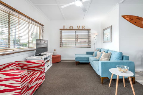 The Surf Shack - VIC Tourism 3