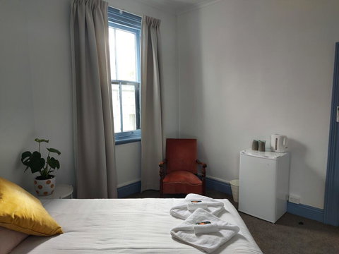 The Victoria Bathurst - VIC Tourism 2