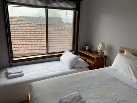 Thomastown Antique House Room 3 - VIC Tourism 0