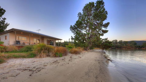 Tides Reach - VIC Tourism 1