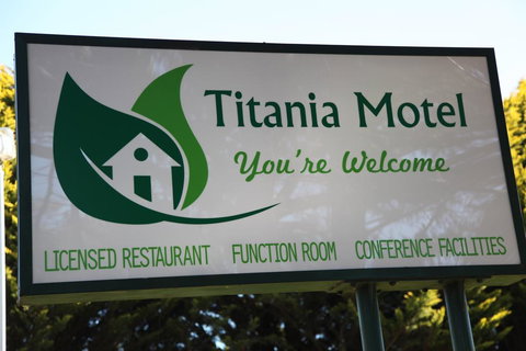 Titania Motel - VIC Tourism 0