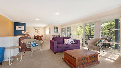 Tokelau 3 - Tuncurry Townhouse - VIC Tourism 3