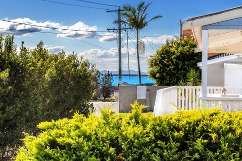 Tomaree Road, 16 - VIC Tourism 1