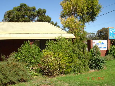 Tooleybuc Country Roads Motor Inn - VIC Tourism 3