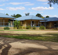 Tooleybuc River Retreat Villas - VIC Tourism
