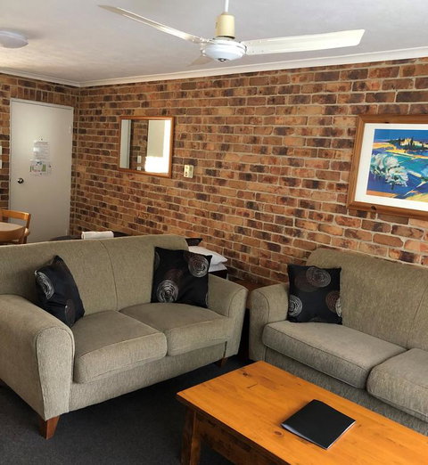Toowong Villas - VIC Tourism 3