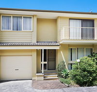 Toowoon Bay Townhouse Unit 6 - VIC Tourism