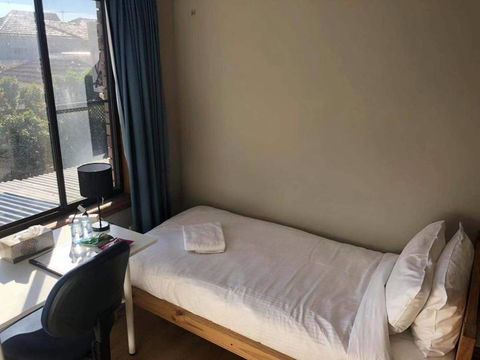 Traveler's Affordable Studio Unit (Beverly Hills) - VIC Tourism 1