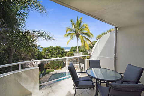 Tropical & Modern With Rooftop Terrace - VIC Tourism 0