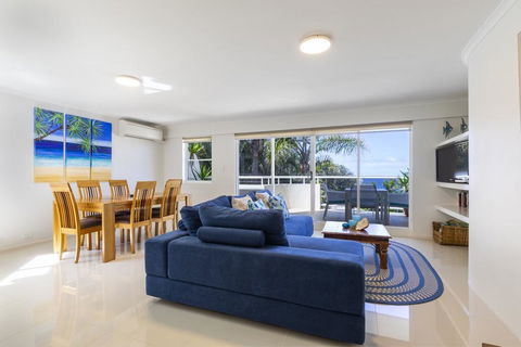 Tropical & Modern With Rooftop Terrace - VIC Tourism 1