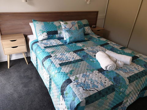 Tuncurry Lakes Resort - VIC Tourism 3