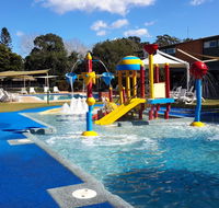 Tuncurry Lakes Resort - VIC Tourism