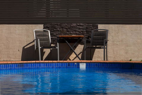 Tuncurry Motor Lodge - VIC Tourism 2