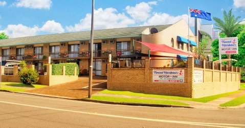 Tweed Harbour Motor Inn - VIC Tourism 2