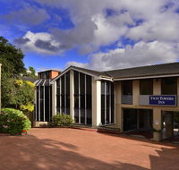 Twin Towers Inn - VIC Tourism