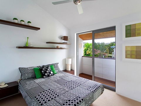 U3/27 Noosa Parade, Noosa Sound - VIC Tourism 2