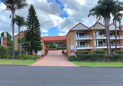 Ulladulla Harbour Motel - VIC Tourism 1