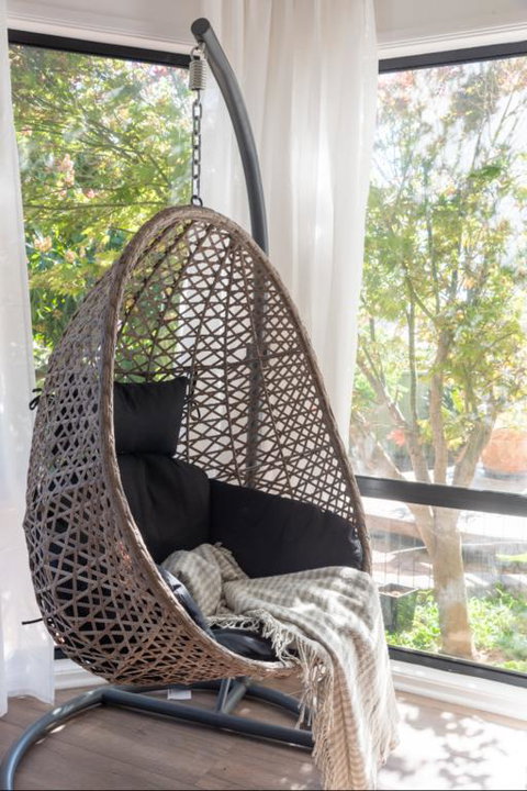 ULTRA SPACIOUS STYLISH HOME IN PRESTONS - SYDNEY - VIC Tourism 3