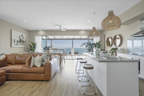 UNIT 35 Whitsundays - VIC Tourism 0