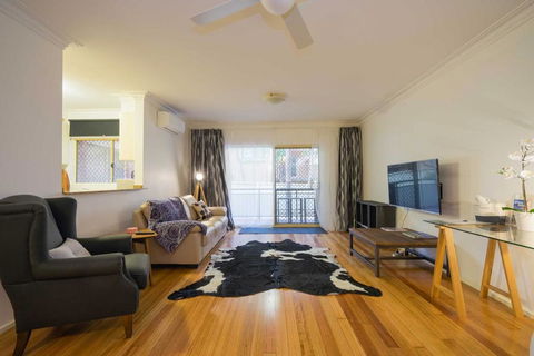 Urban Escape - Strathfield - VIC Tourism 0