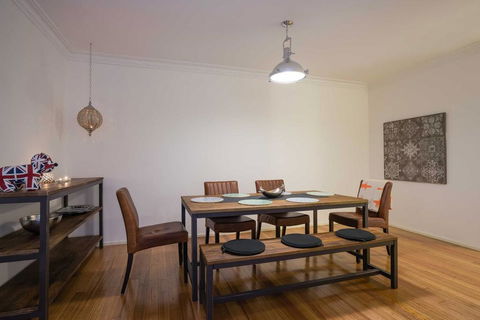 Urban Escape - Strathfield - VIC Tourism 2