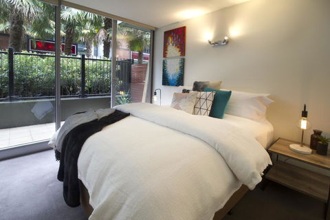 Urban Sea Drift - Pets, Pool, Gym, Parking, Beach 250m - VIC Tourism 2