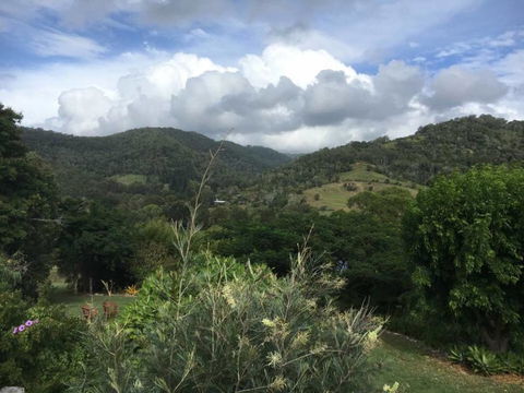 Valley View Cottages - VIC Tourism 0