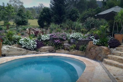 Valley View Cottages - VIC Tourism 2