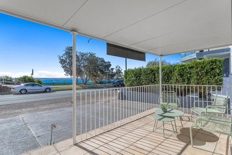 Victoria Parade, 29A - VIC Tourism 0